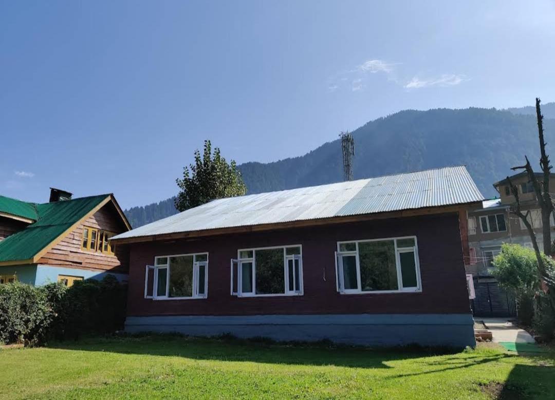 Hotel Lidder Palace Pahalgam Luaran gambar