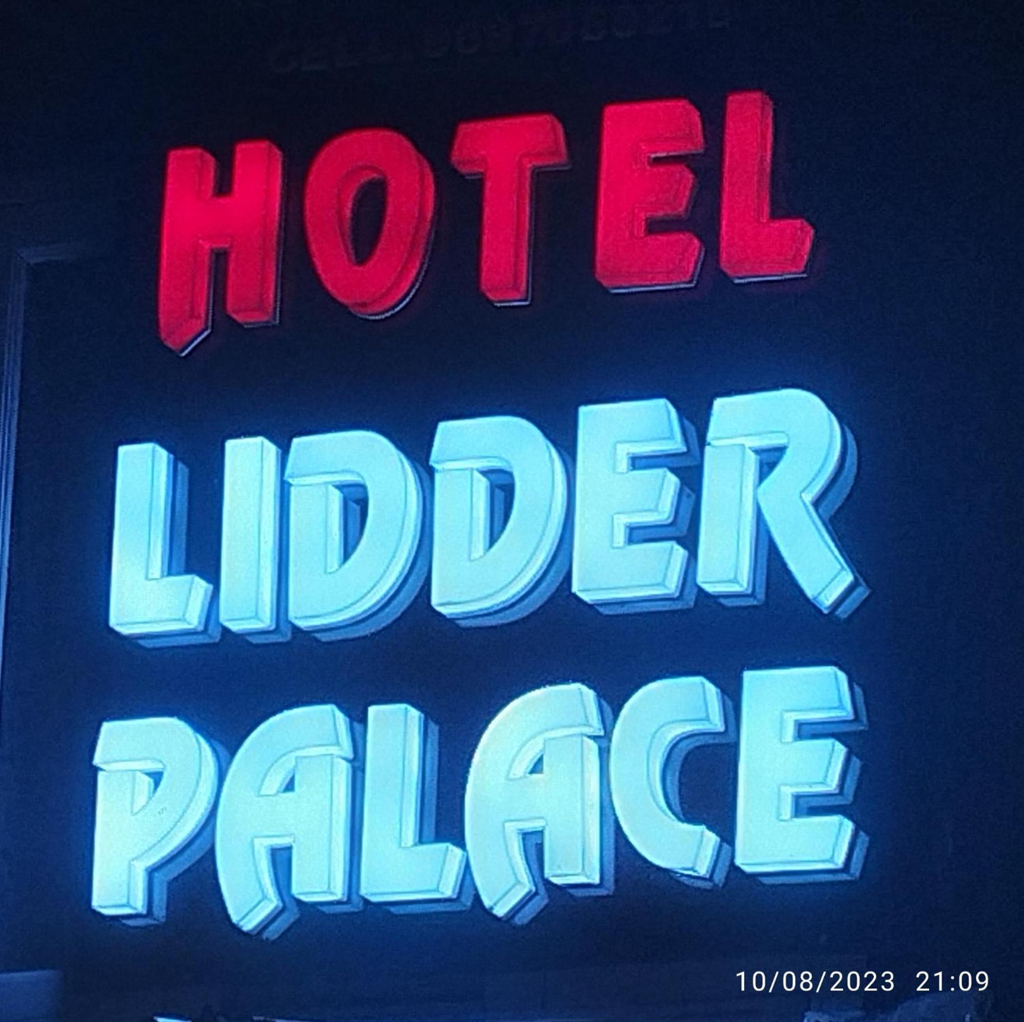 Hotel Lidder Palace Pahalgam Luaran gambar